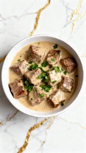 Crockpot Keto Cube Steak and Gravy
