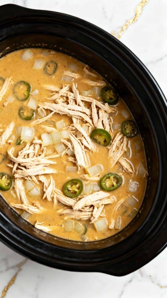 Crockpot Keto White Chicken Chili