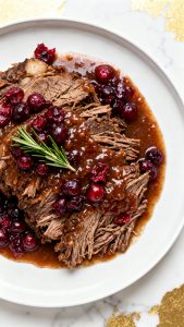 Crockpot Christmas Cranberry Pot Roast