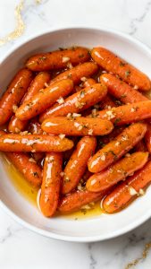 Slow Cooker Honey Butter Baby Carrots